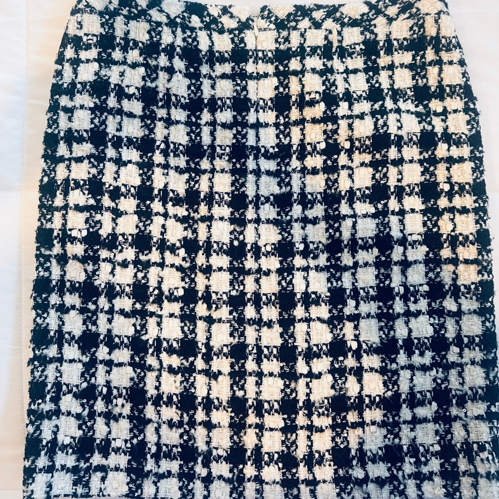 CHANEL Vintage Tweed Boucle Houndstooth Skirt 40/8